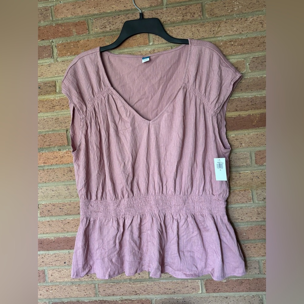 New Old Navy Smocked Waist Top Size XL Pink V-Neck